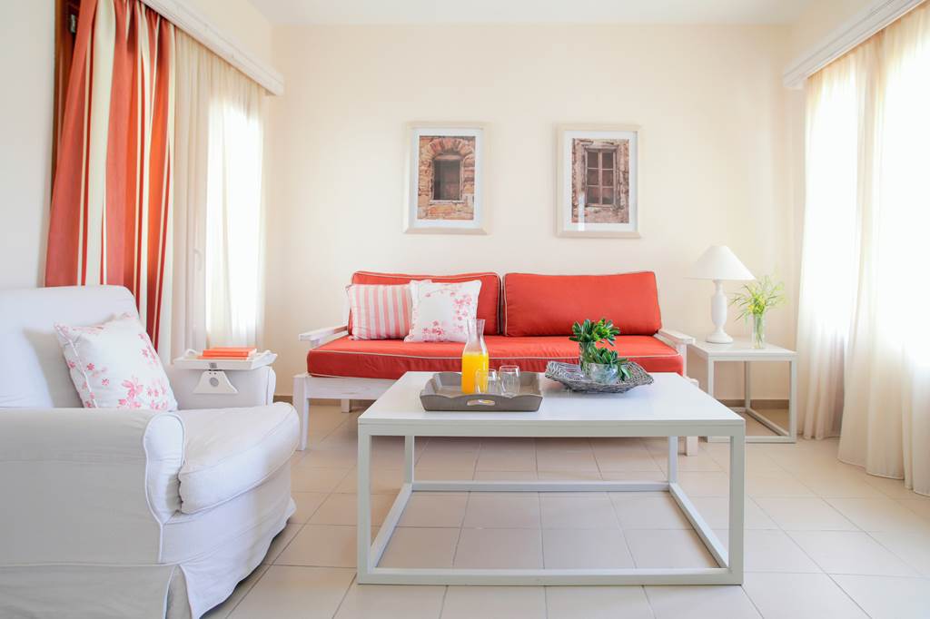 JSI_84195_Skopelos_Summer_Homes_1122_04.jpg