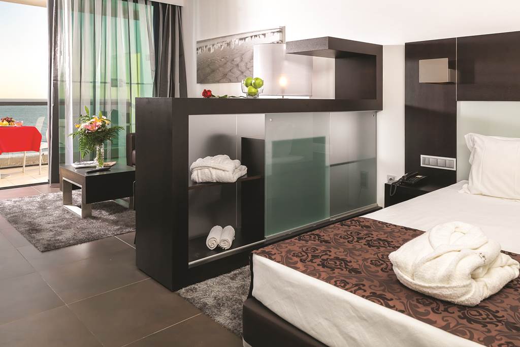 FAO_70664_Hotel_da_Rocha_0815_01.jpg