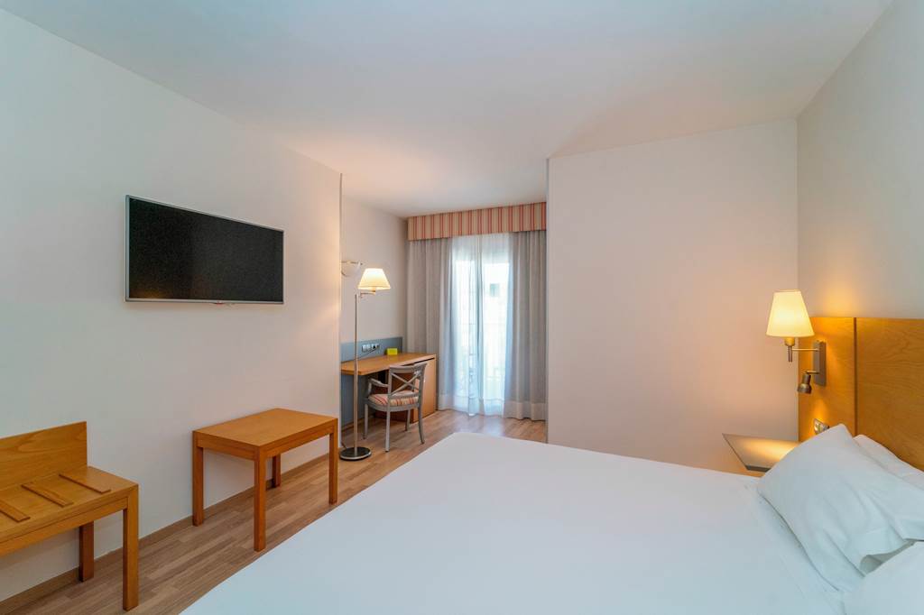MAH_71910_Hotel_Artiem_Capri_0823_02.jpg