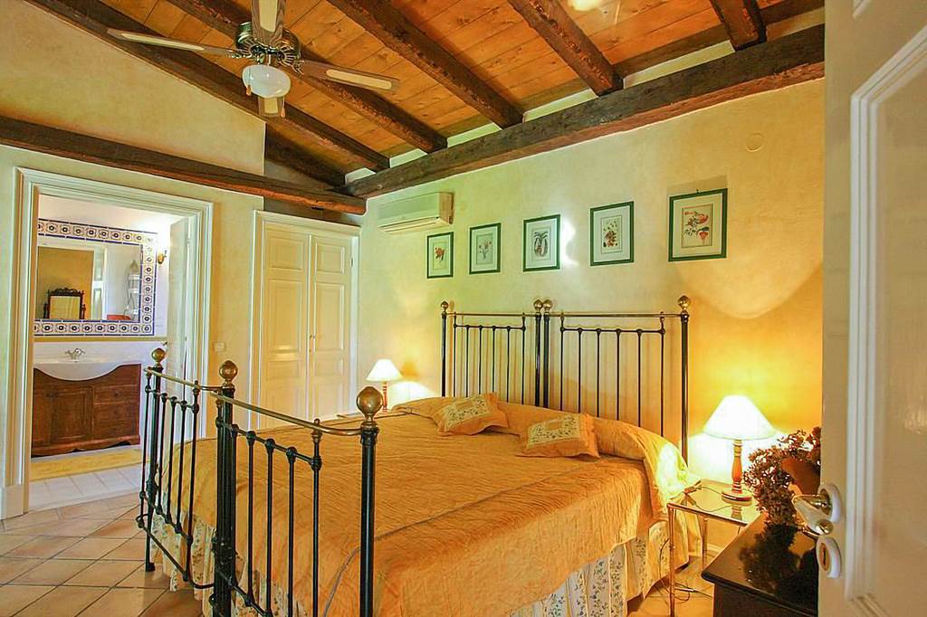CFU_86527_Villa_Victoria_1123_14.jpg