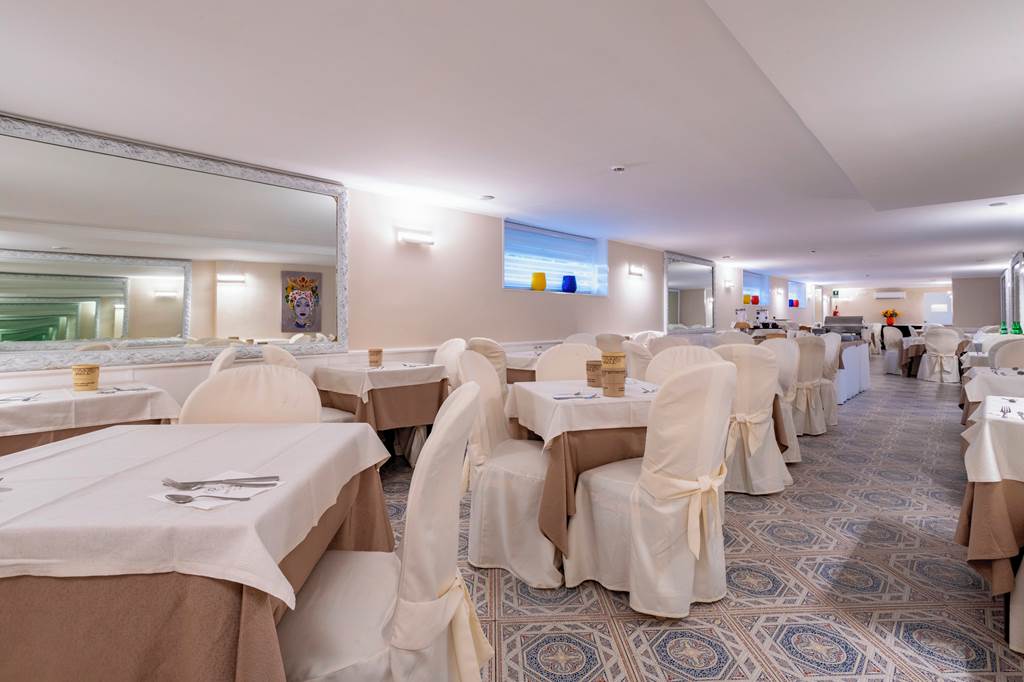 NAP_77992_Hotel_La_Pergola_1024_06.jpg