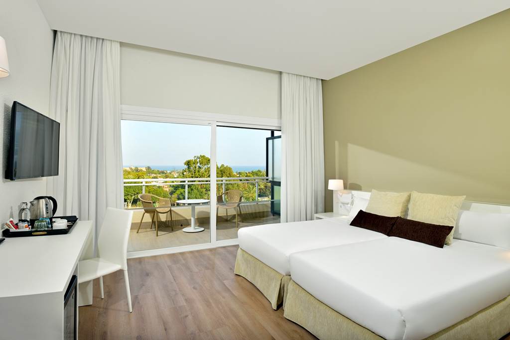 AGP_77427_Sol_Marbella_Estepona_0918_19.jpg