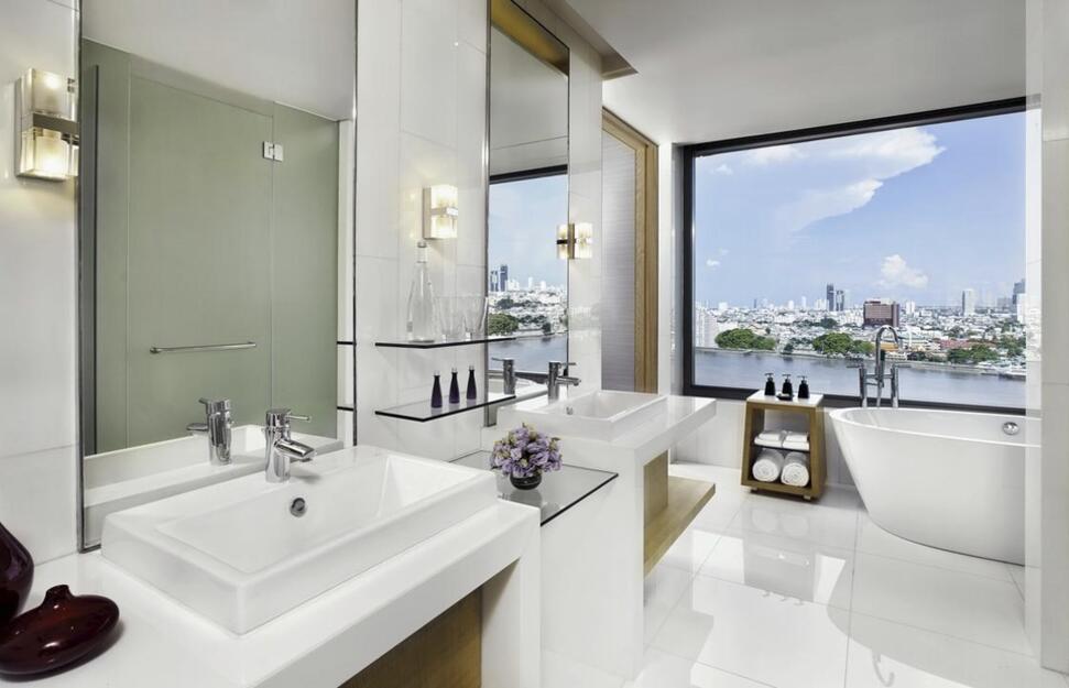 Avani-Riverside-Bangkok-Hotel-8.jpg