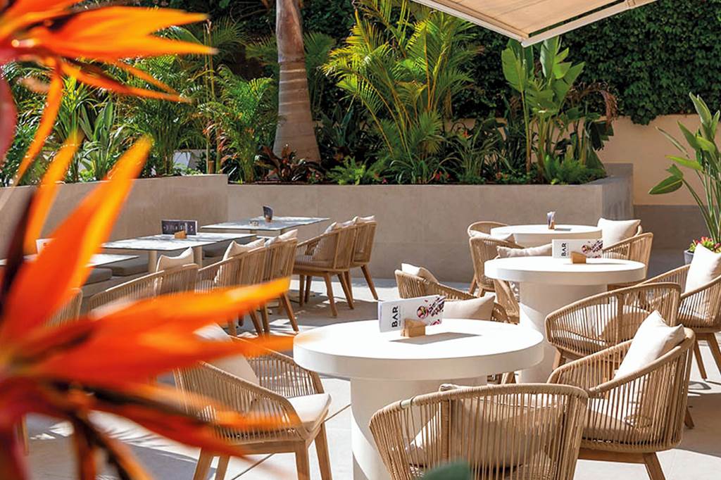 GRO_73469_Aqua_Hotel_Promenade_0724_04.jpg