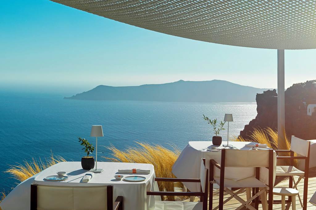 JTR_87033_Katikies_Chromata_Santorini_0124_05.jpg