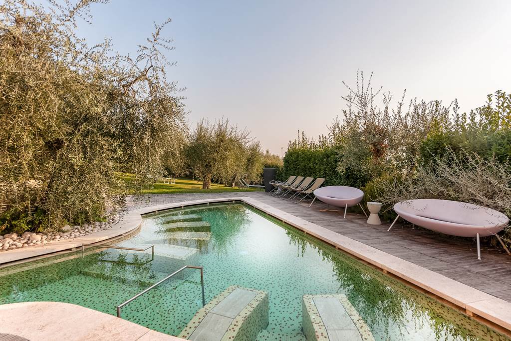PSA_77570_Villasanpaolo_Spa_Resort_1217_02.jpg