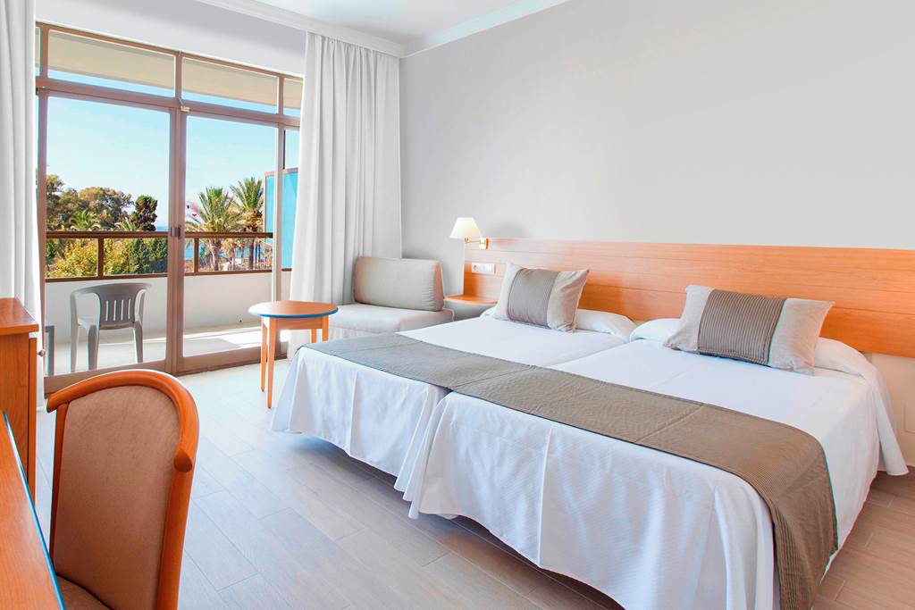 AGP_77427_Sol_Marbella_Estepona_0122_01.jpg