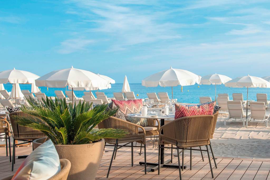 NCE_85412_Hotel_Croisette_Beach_Cannes_Mgalleryy_0423_03.jpg