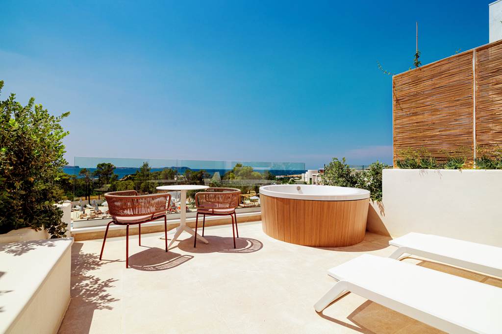 IBZ_83112_TRS_Ibiza_Hotel_1022_03.jpg