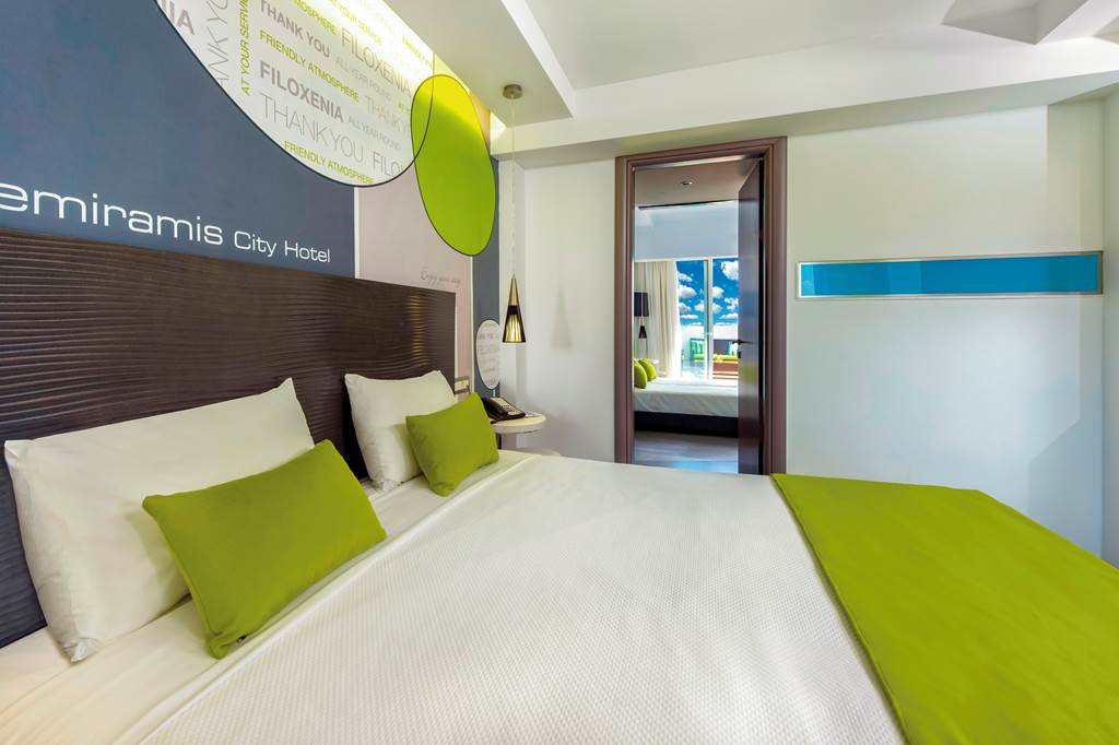 RHO_81560_Semiramis_City_Hotel_1119_23.jpg