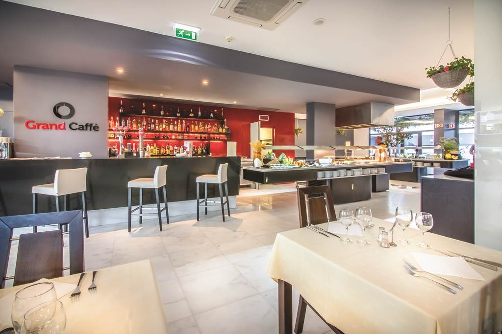 FAO_70664_Hotel_da_Rocha_0816_08.jpg