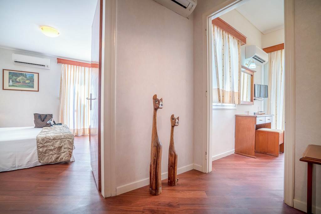 ZTH_72322_Diana_Hotel_0724_04.jpg