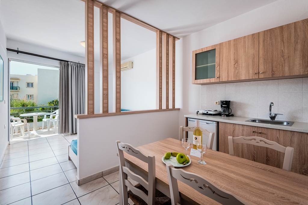 KGS_86412_Angela_Apartments_1123_14.jpg