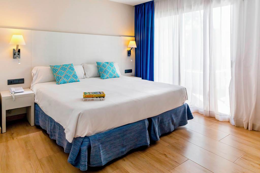 PMI_85973_Mar_Hotels_Alcanada_0823_10.jpg