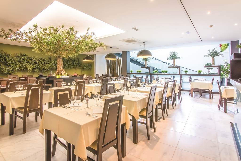 FAO_70664_Hotel_da_Rocha_0816_09.jpg