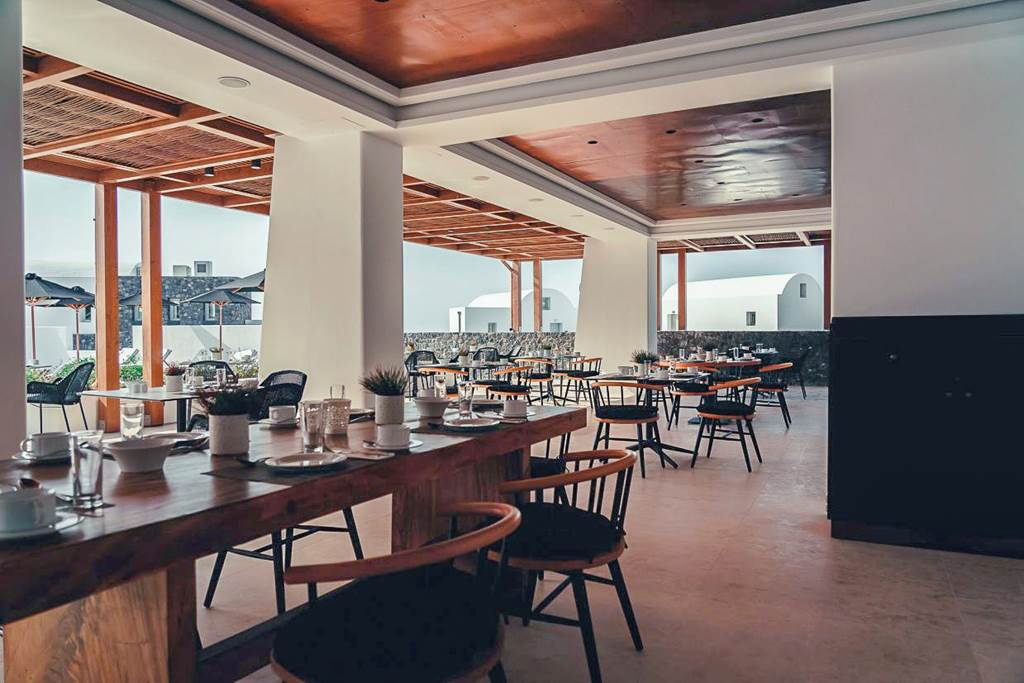 JTR_81478_Santo_Pure_Oia_Suites_&_Villas_0823_08.jpg