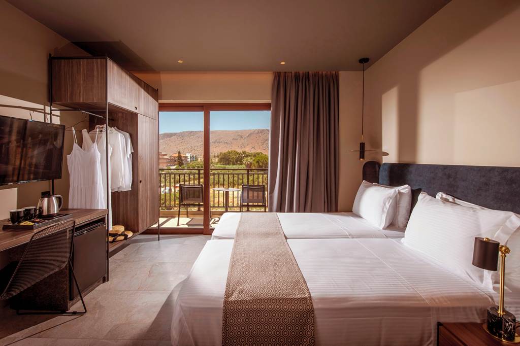HER_86317_Petousis_Hotel_&_Suites_1123_20.jpg