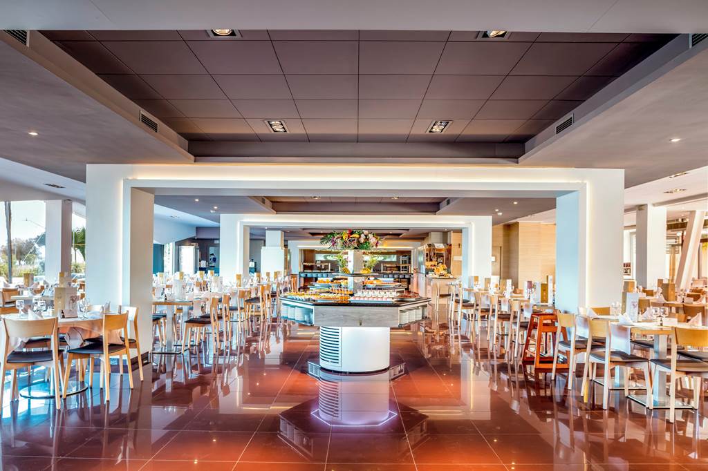 GRO_73469_Aqua_Hotel_Promenade_0818_12.jpg
