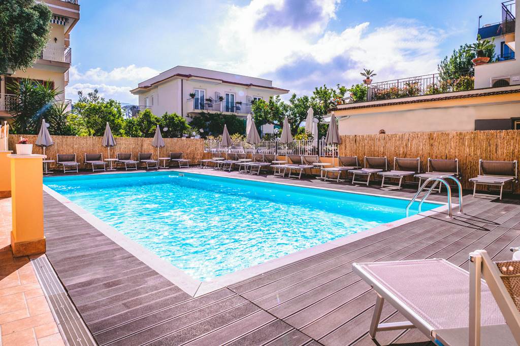 NAP_80817_Hotel_Isabella_1021_03.jpg
