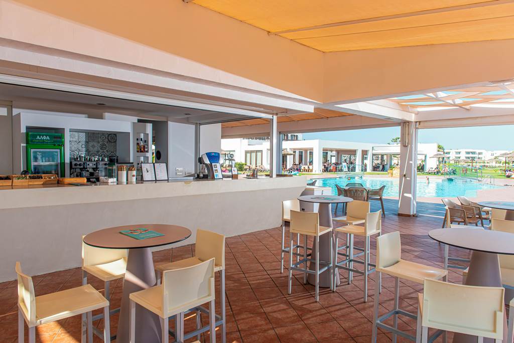CHQ_86201_Geraniotis_Hotel_&_Resort_0125_18.jpg