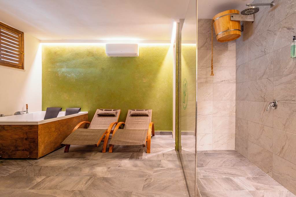 NAP_77992_Hotel_La_Pergola_1024_11.jpg