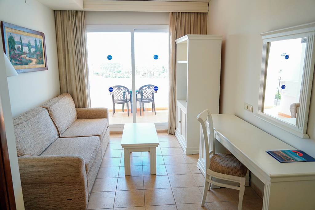 LEI_74887_Ohtels_Cabogata_0424_03.jpg