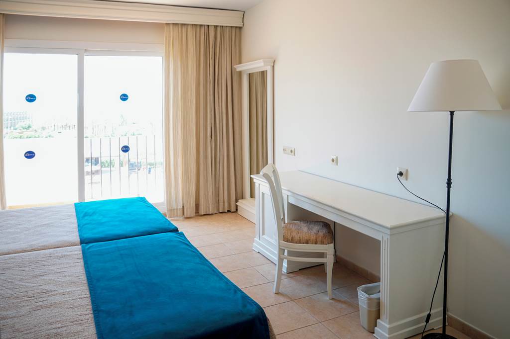 LEI_74887_Ohtels_Cabogata_0424_02.jpg