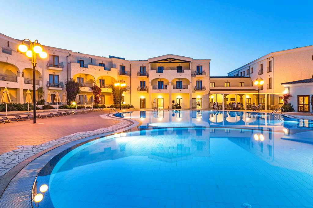 OLB_83444_Blu_Hotel_Moriscoo_0524_10.jpg