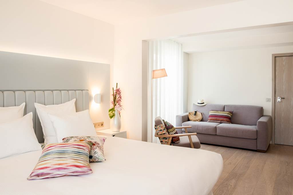NCE_85412_Hotel_Croisette_Beach_Cannes_Mgallery_0423_08.jpg