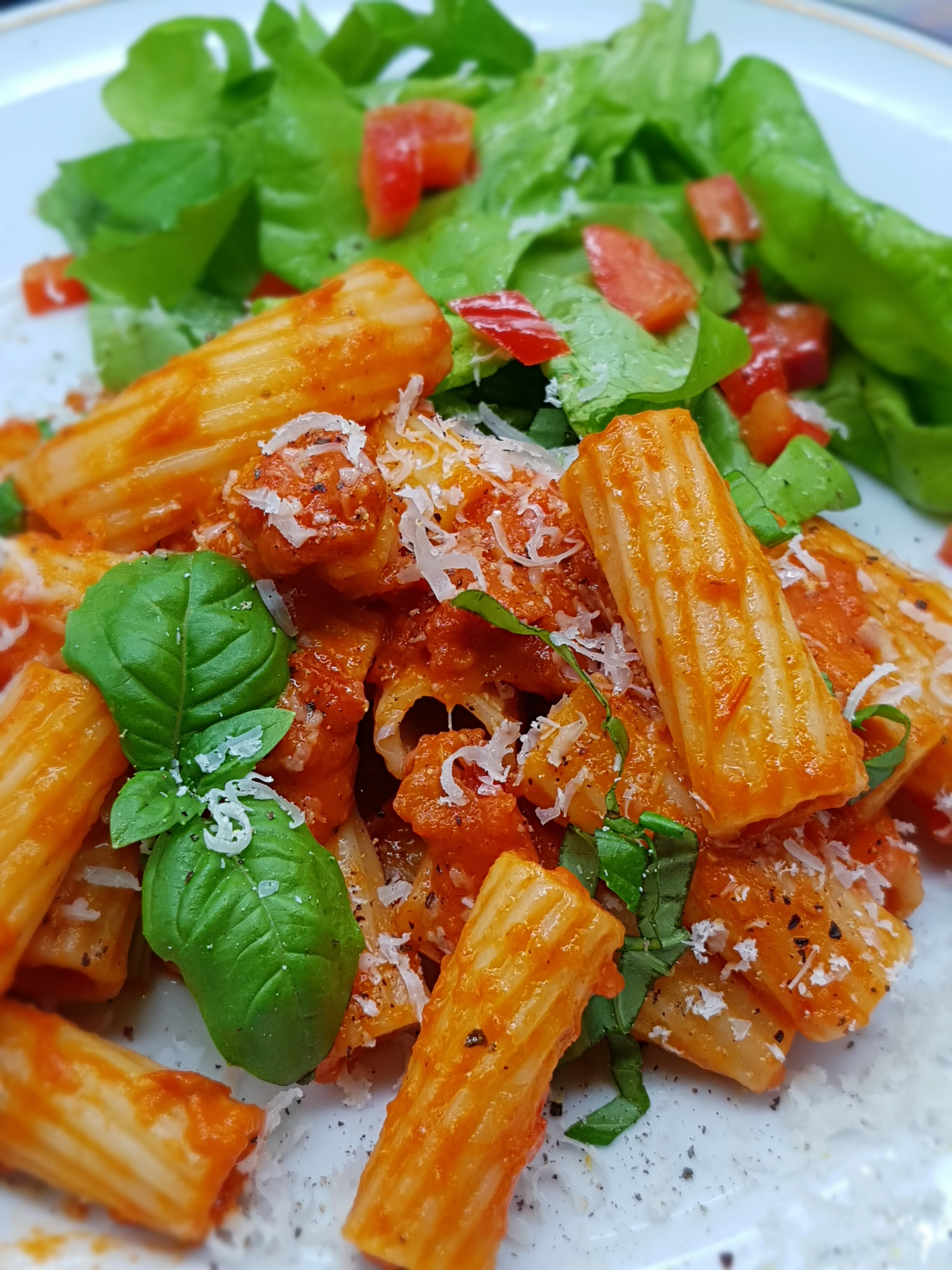 Pasta aux tomates séchées express (traditionelle & Thermomix)