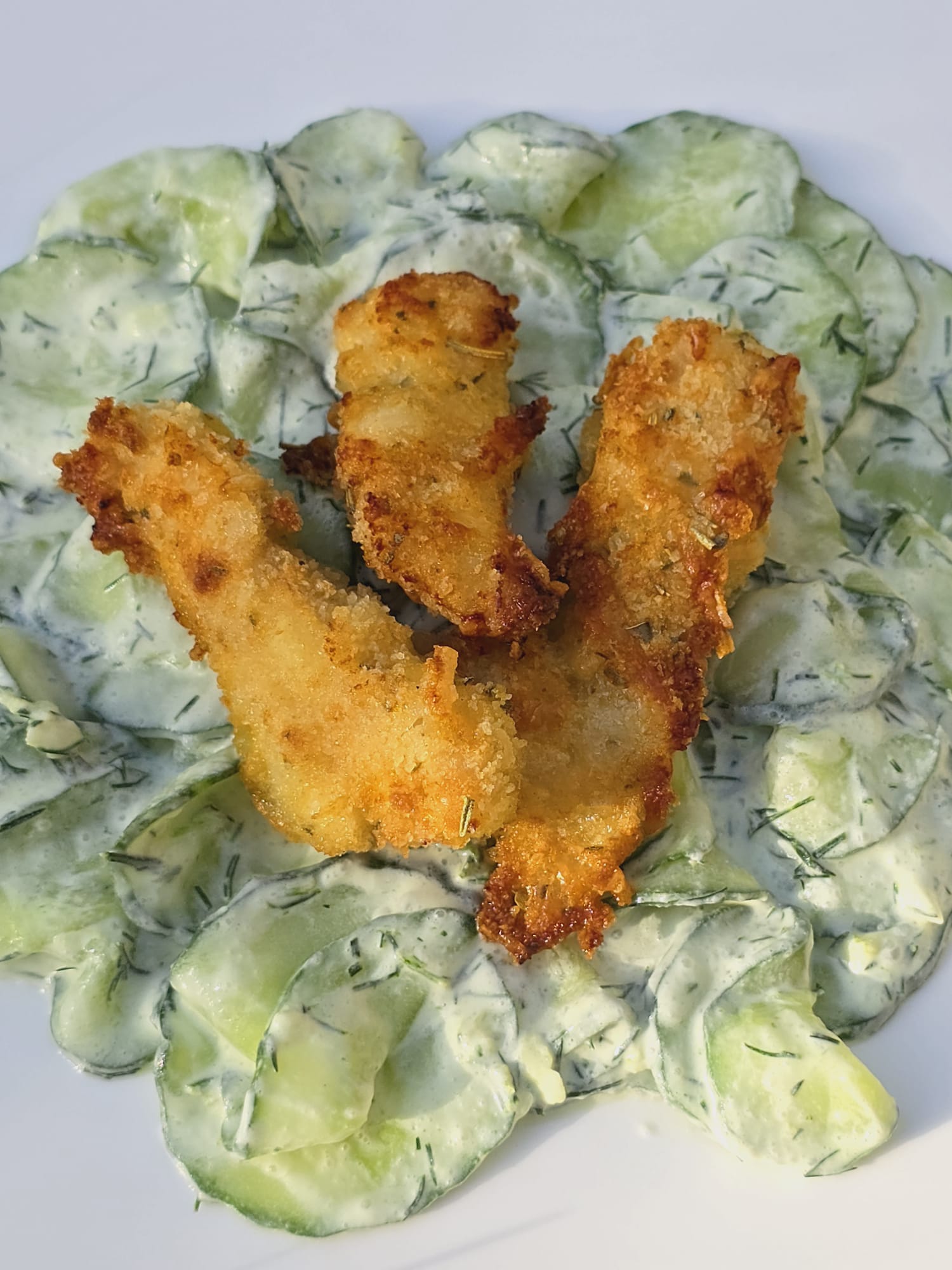 Österreichischer Gurkensalat (traditionel & Thermomix)