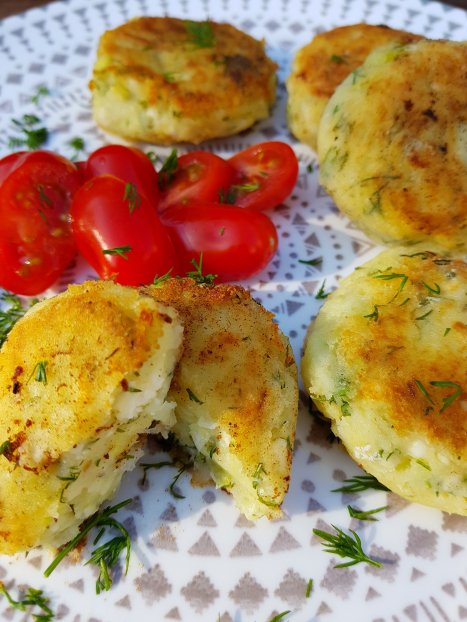 Greek Cheese and Potato Patties (traditional & Thermomix)