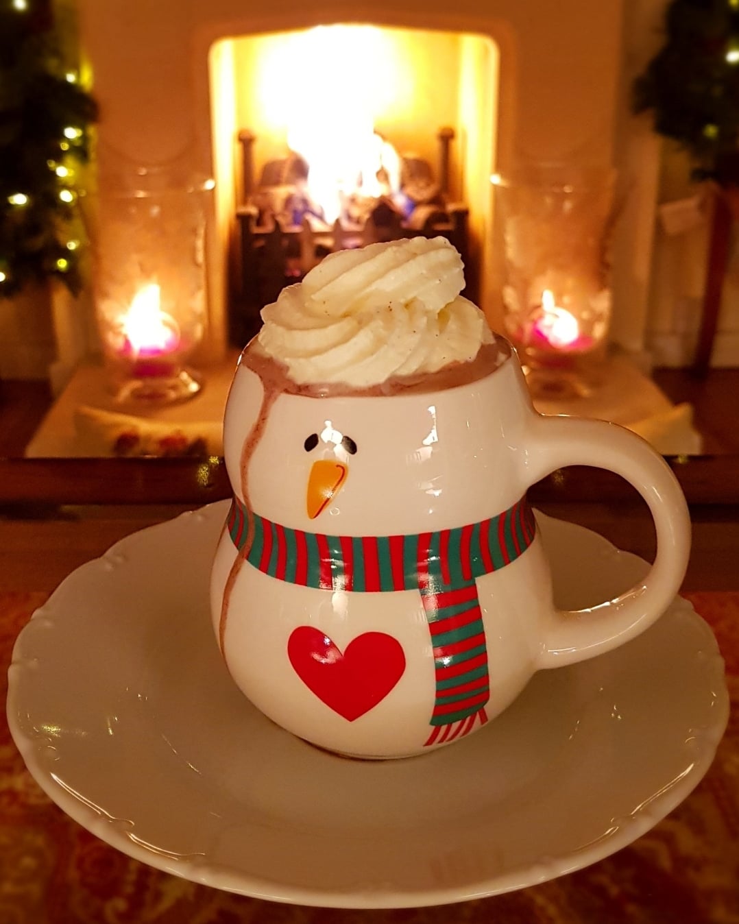 Die perfekte echte heiße Schokolade (traditionel und Thermomix)