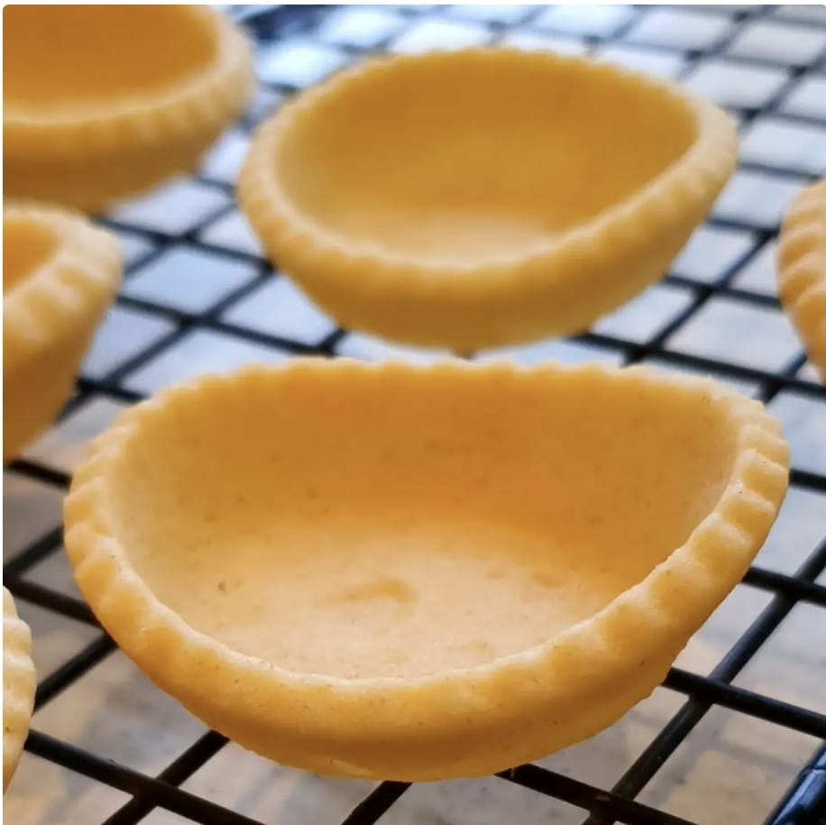 Perfect baskets of sweet French pastry to fill as you like (traditional & Thermomix)