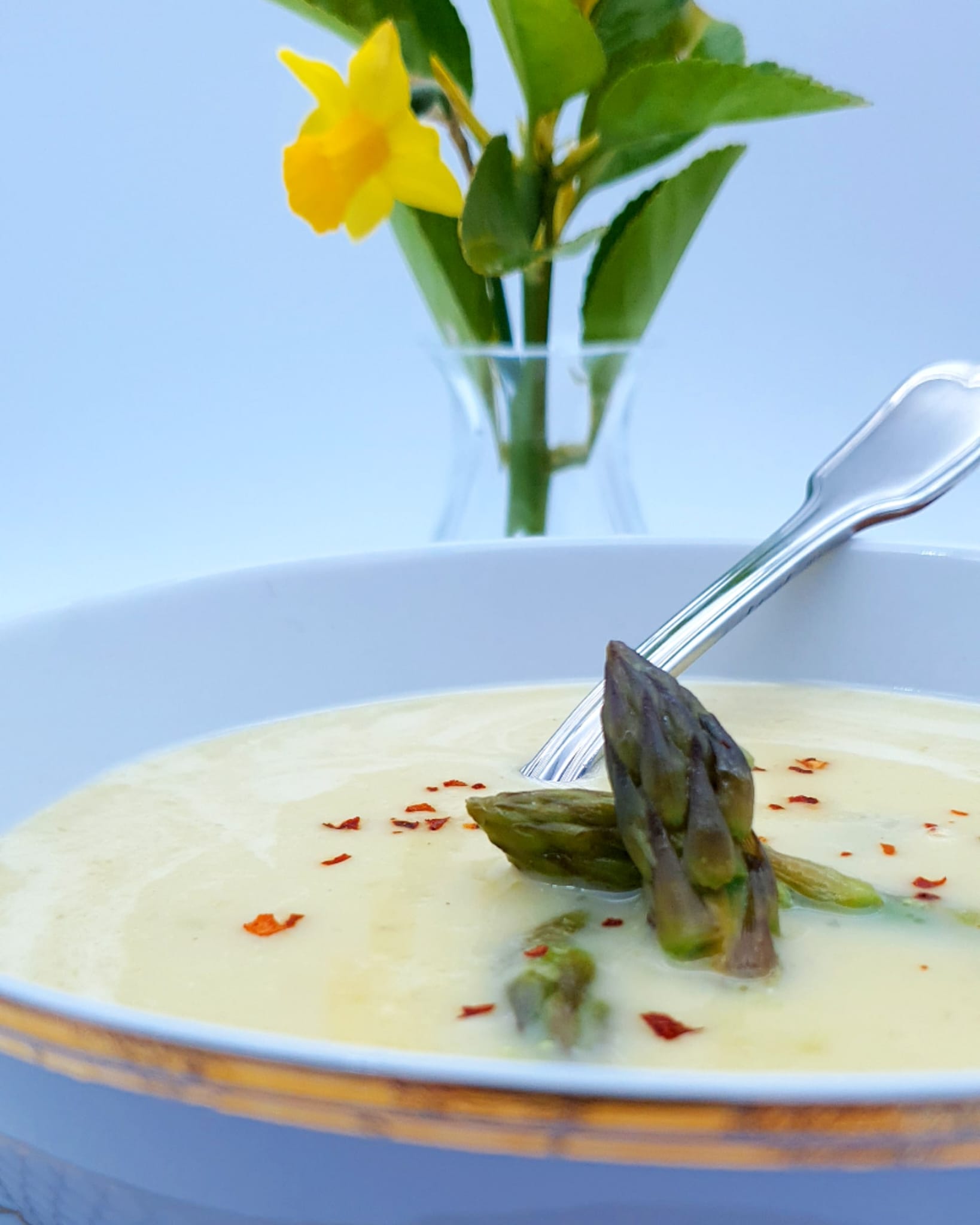 Green asparagus cream soup (traditional & Thermomix)