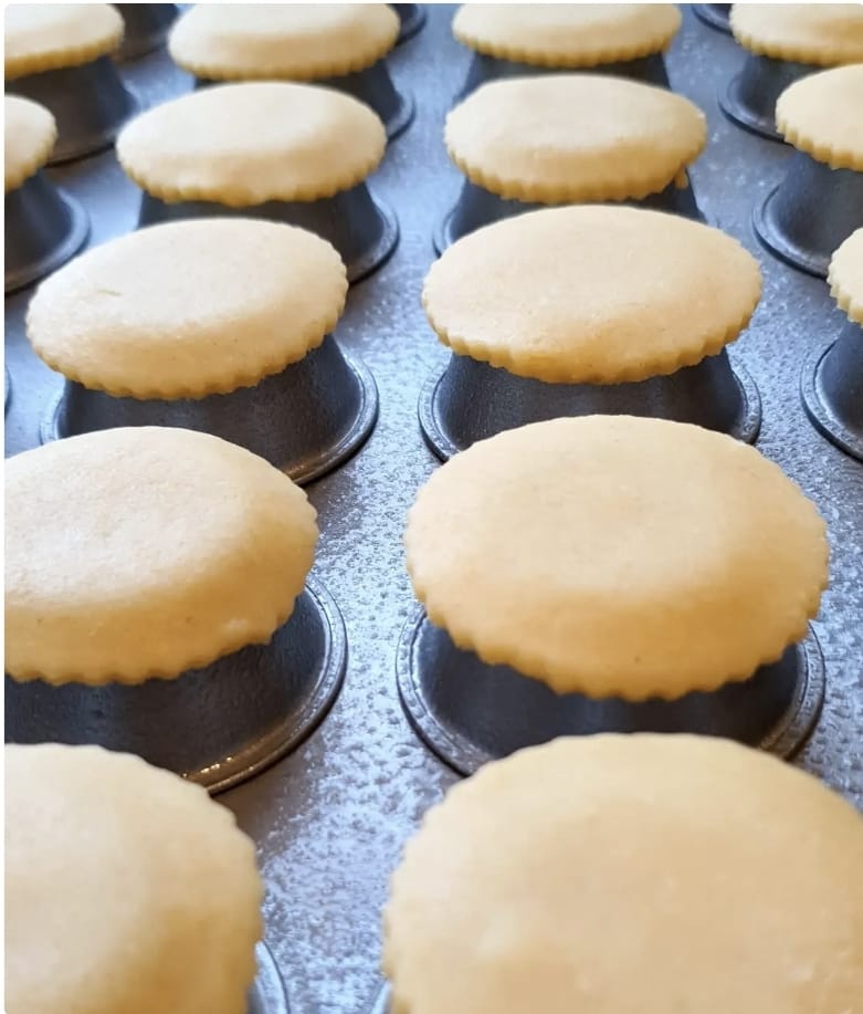 Perfect baskets of sweet French pastry to fill as you like (traditional & Thermomix)