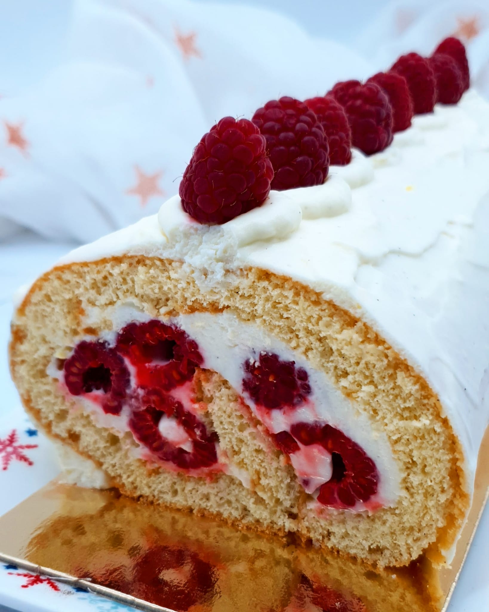 Light Raspberry Roulade