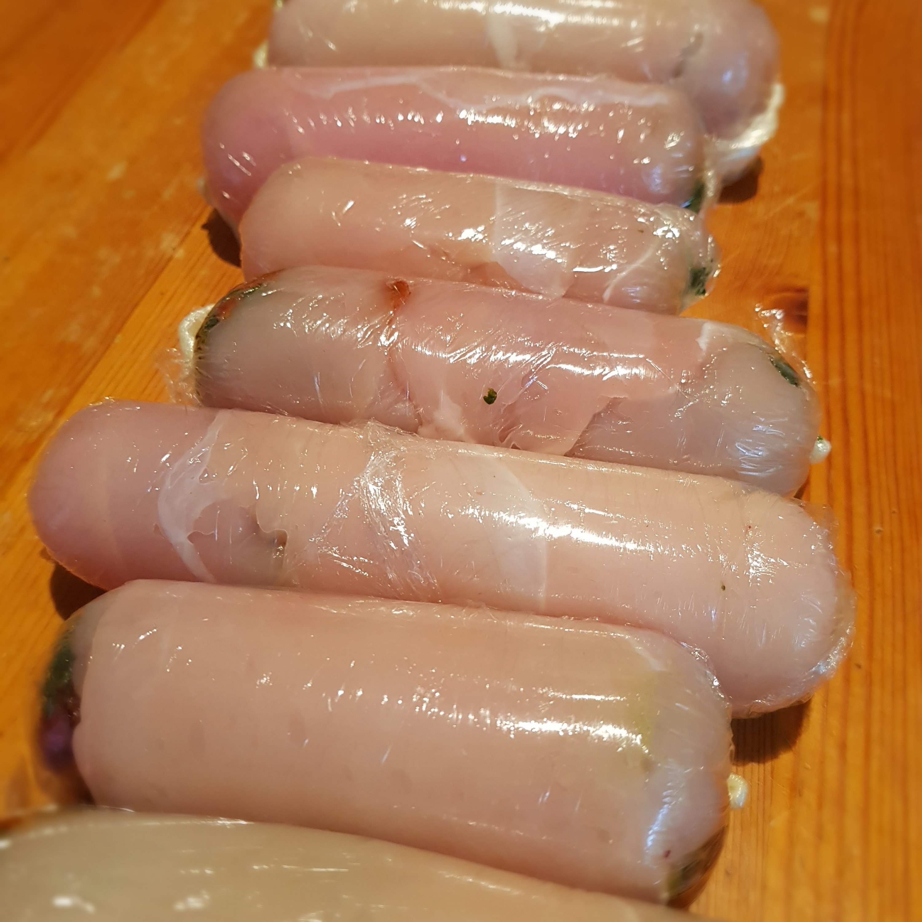 Hähnchen Roulade mit Estragonsauce