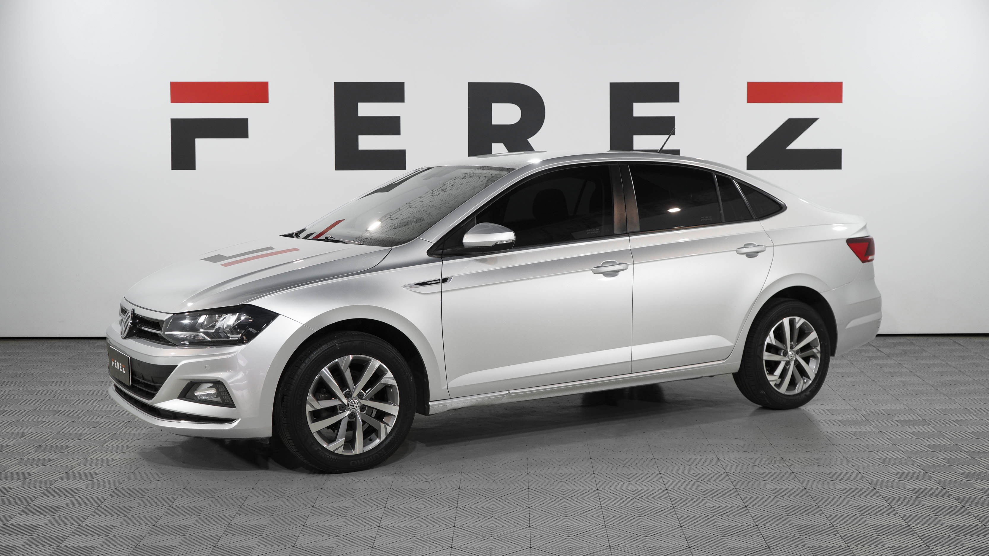 volkswagen VIRTUS HIGHLINE 1.6
