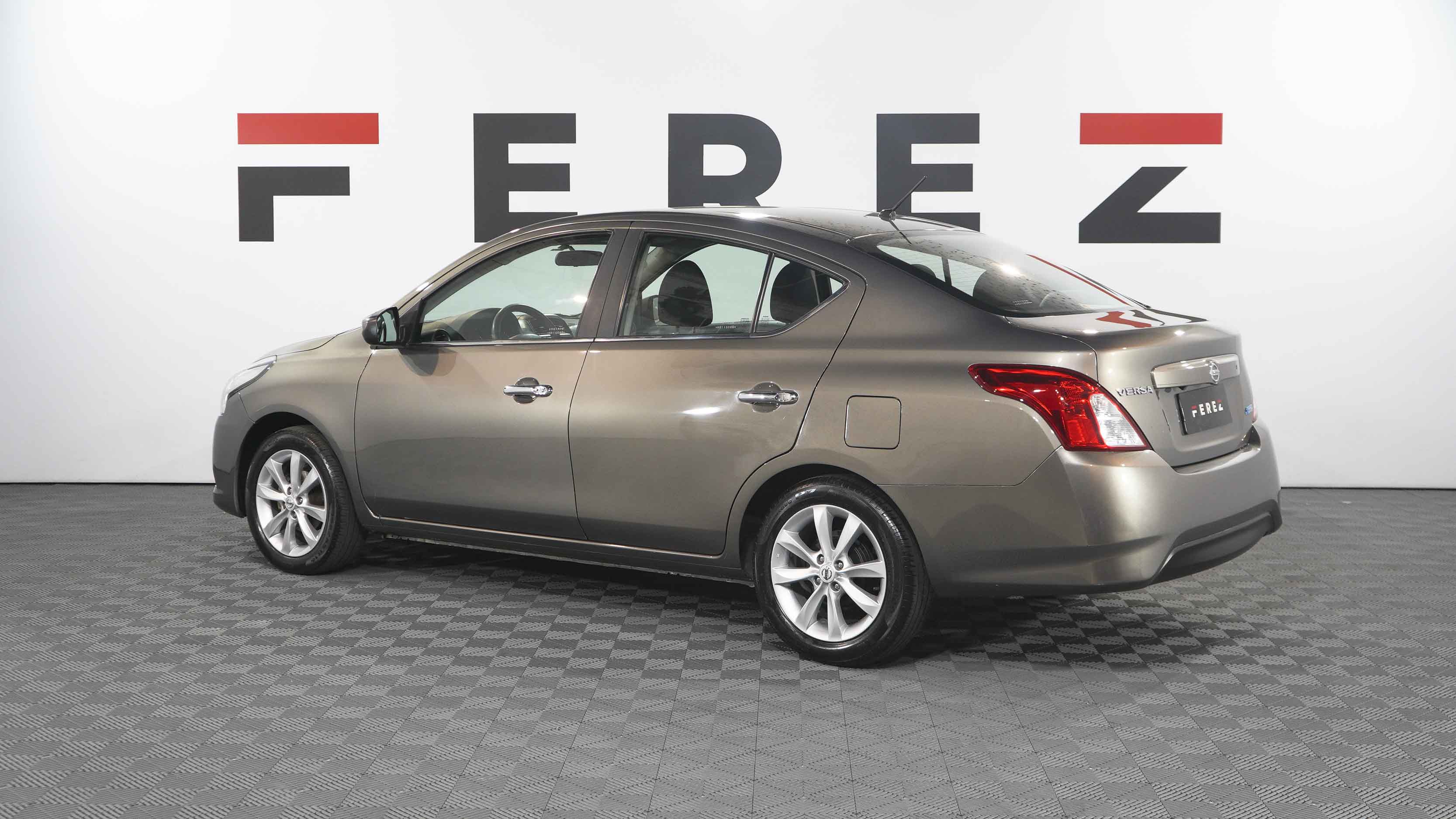 nissan VERSA ADVANCE PURE DRIVE