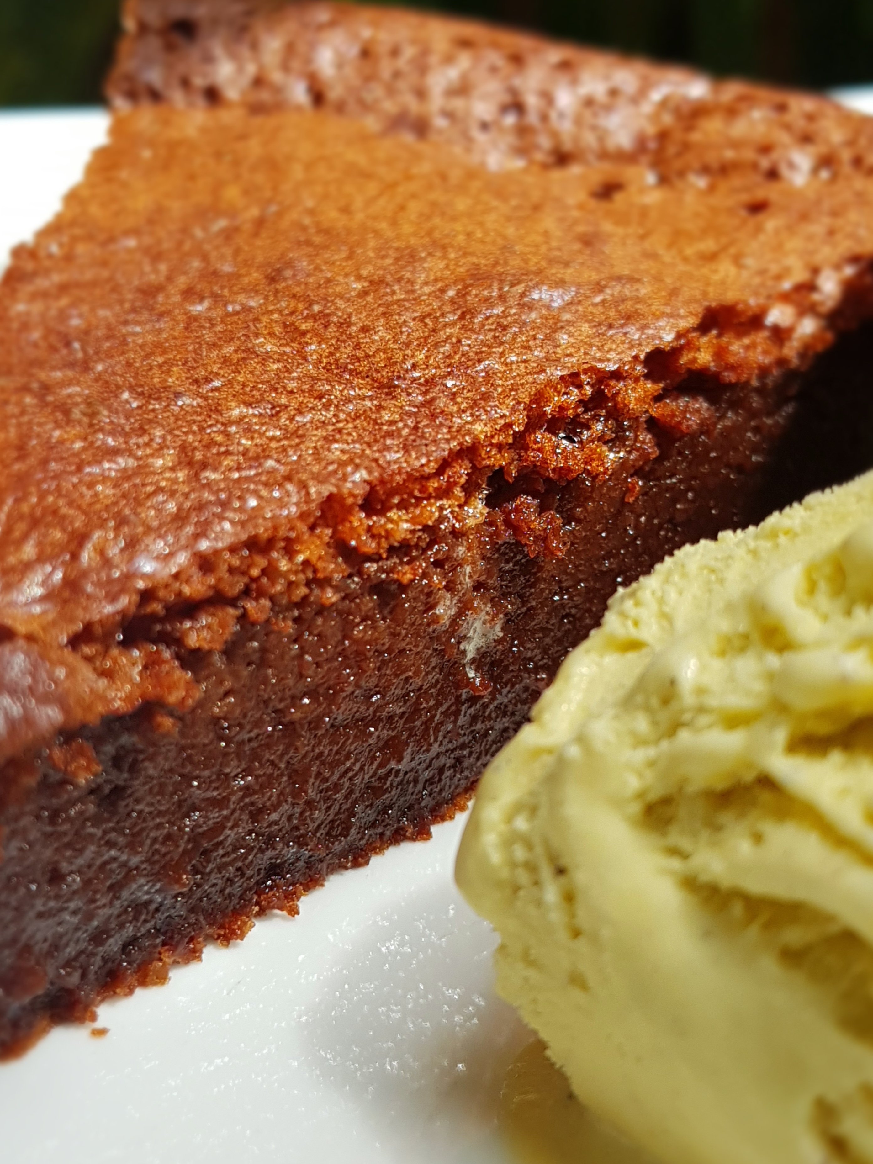 Moist Chocolate Cake "Moelleux au Chocolat" (traditional & Thermomix)