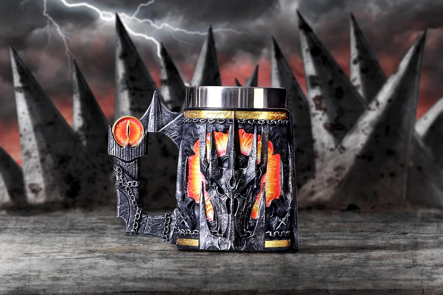 Espectacular taza de Sauron de El Señor de los Anillos - Imagen 2