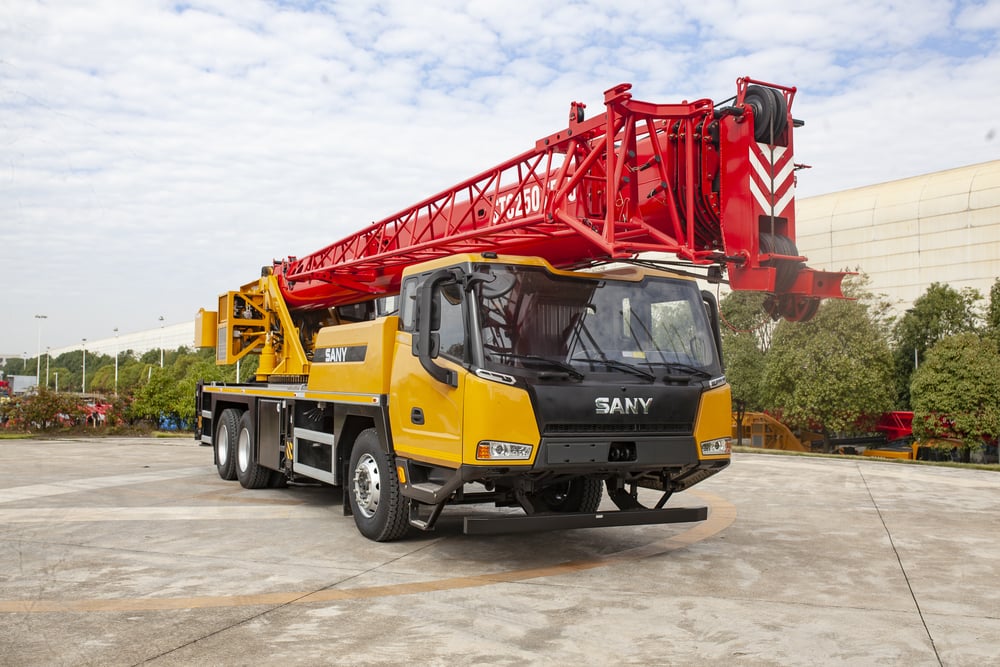 Автокран STC250T5-5 (-30С) 25 тонн 42 метра 