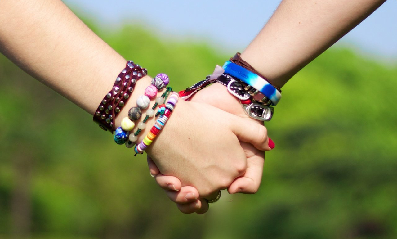 How to make friends after coming out?