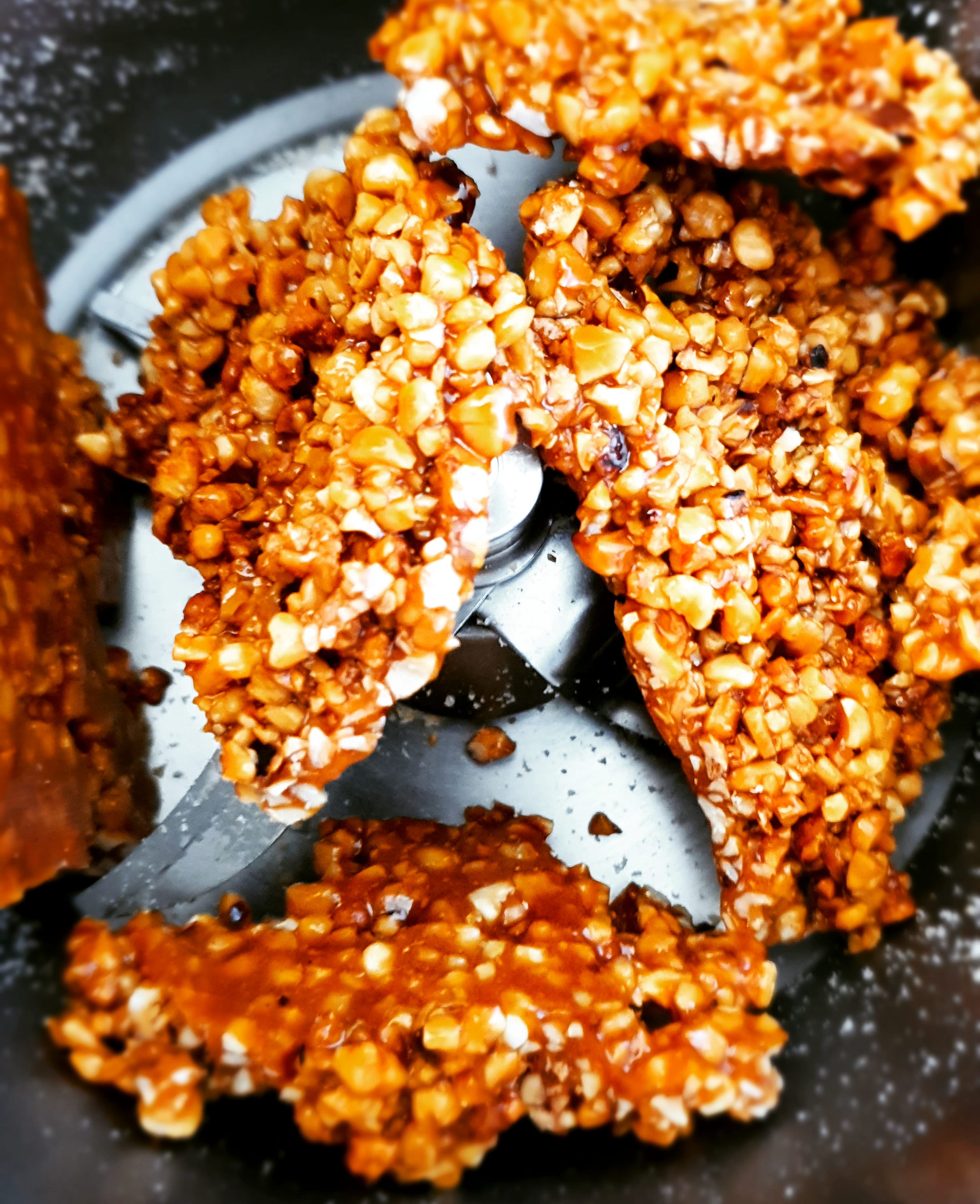 Hazelnut, almond, etc nougatine