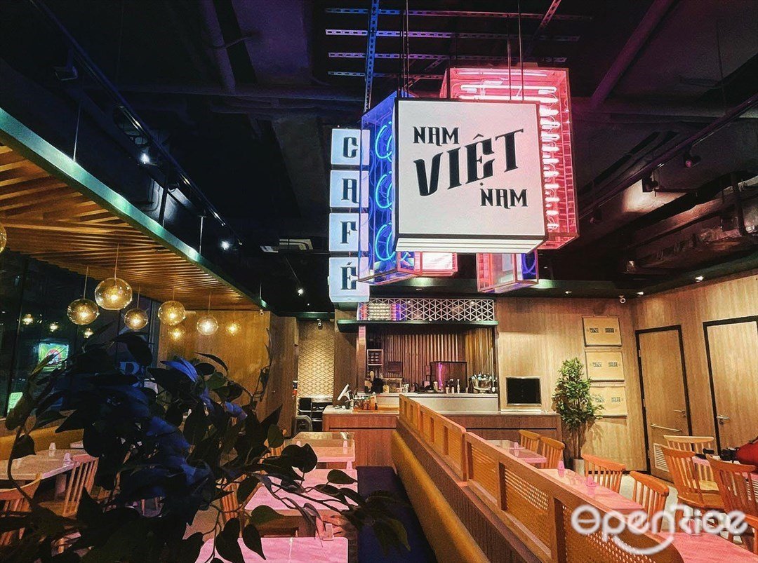 NAM VIET NAM CAFÉ