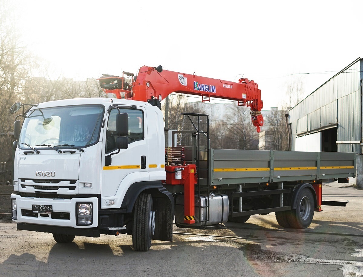 Аренда манипулятора ISUZU 5 тонн в Москве и области
