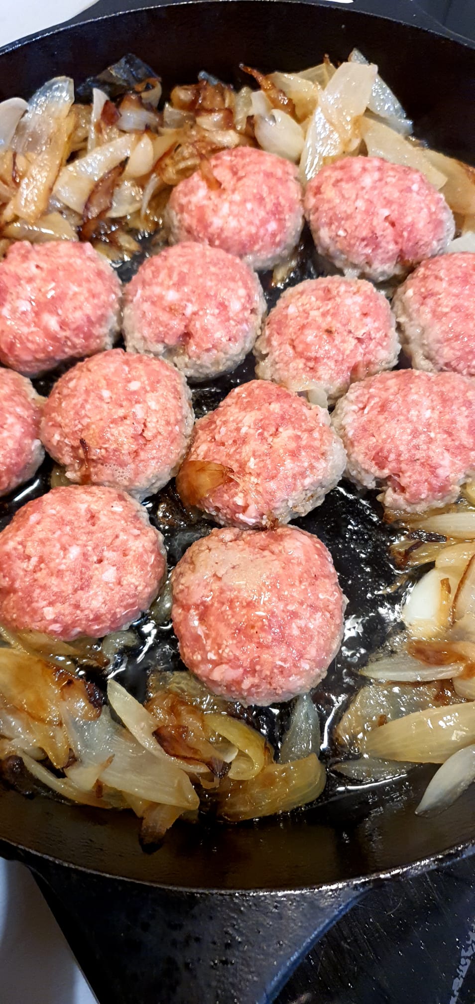 Meatballs with onion sauce my father's way