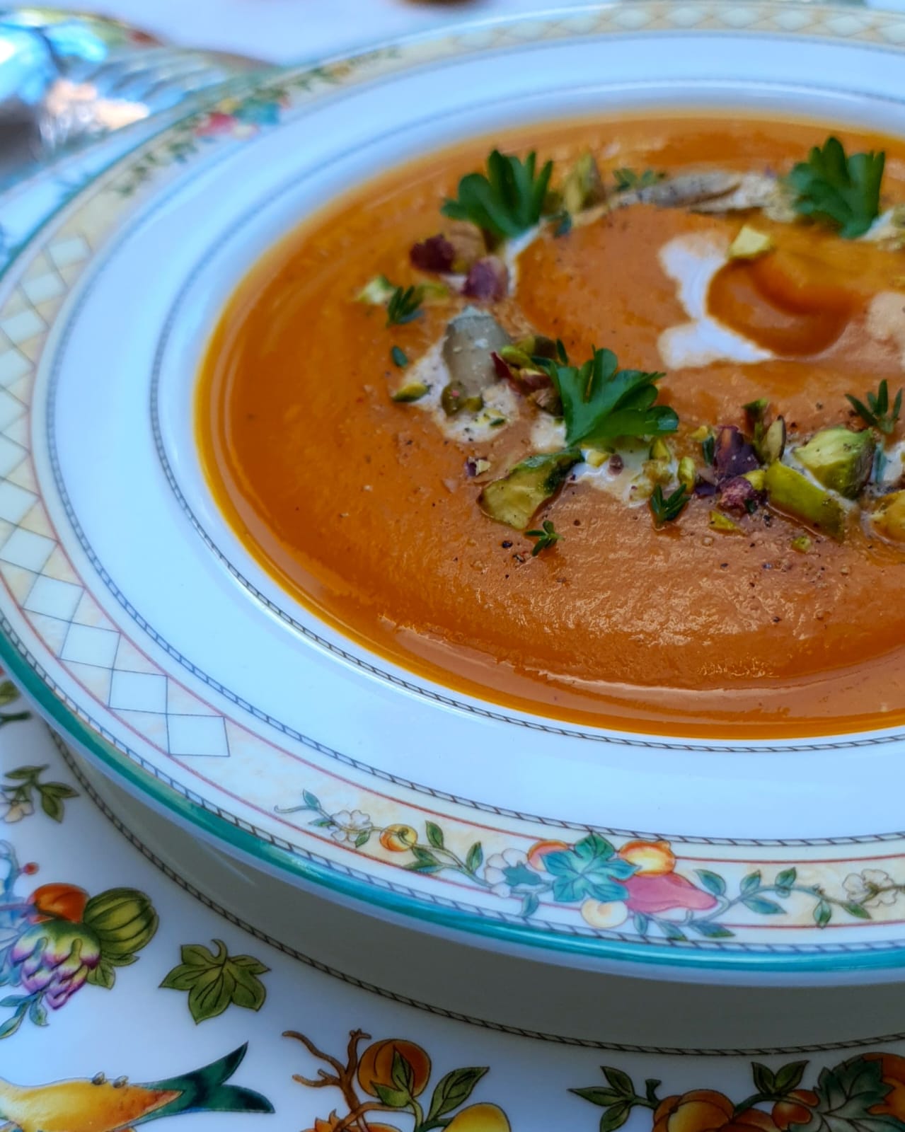 Creamy soup with roasted pumpkin (traditional & Thermomix)