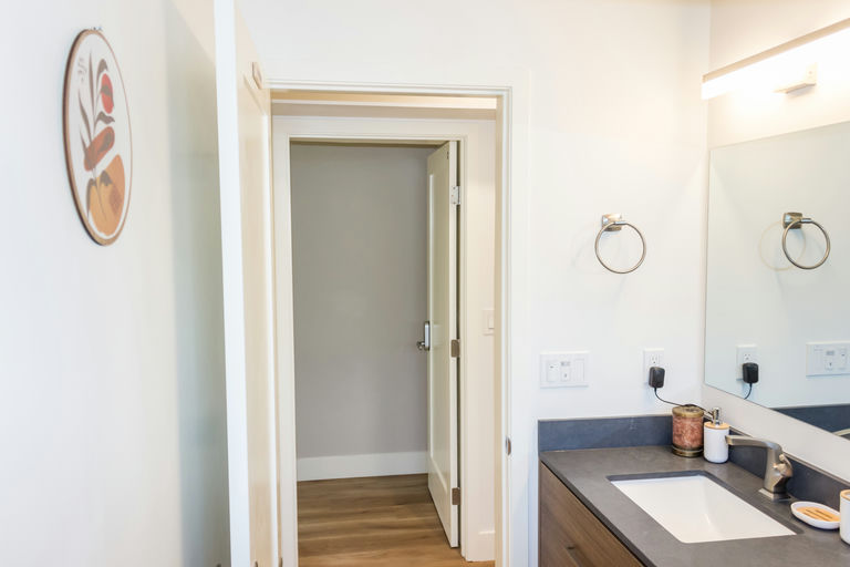Bathrooms - Image 3